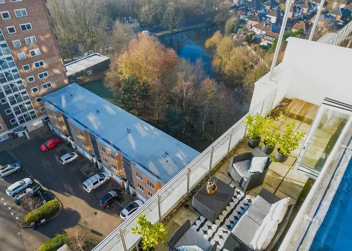 3 Bedroom Penthouse Apartment